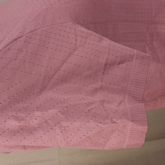 Athleta dark pink In Motion tee athletic short sleeve t-shirt, size small - Picture 6 of 10